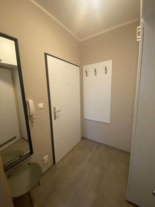 אוסטרבה Garden Apartment Karolina מראה חיצוני תמונה